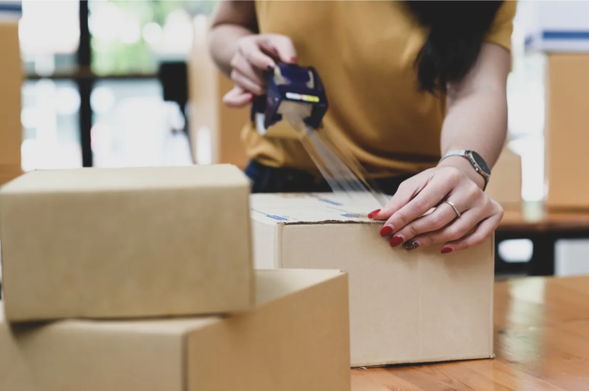 Shipping and Declaration